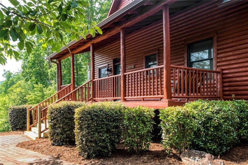 Property image 3 at 689 Brookside Parkway, Lake Lure, NC 28746