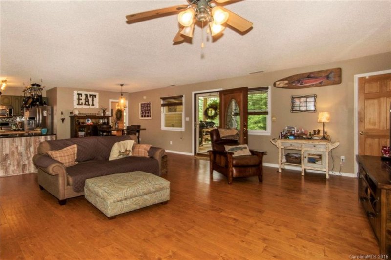 Property image 5 at 376 Lenwood Drive, Waynesville, NC 28785