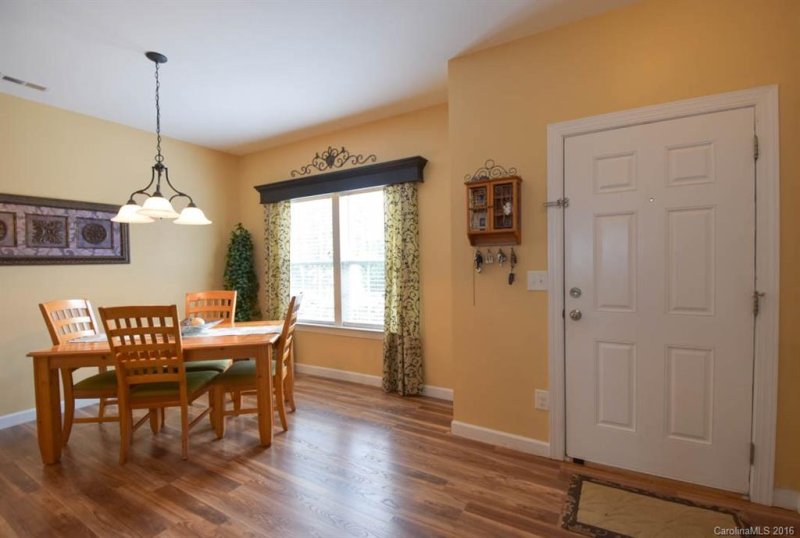 Property image 4 at 509 Underhill Lane, Mooresville, NC 28115