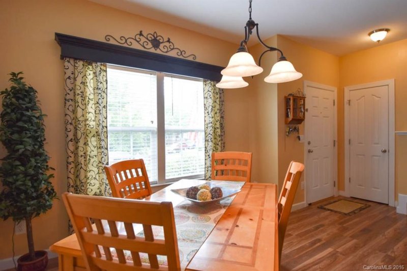 Property image 5 at 509 Underhill Lane, Mooresville, NC 28115