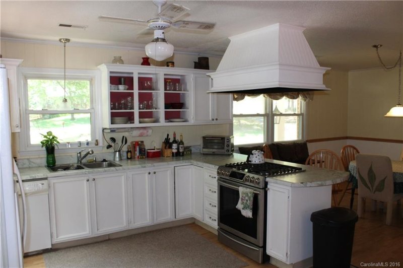 Property image 4 at 233 Oakmont Road, Stanley, NC 28164