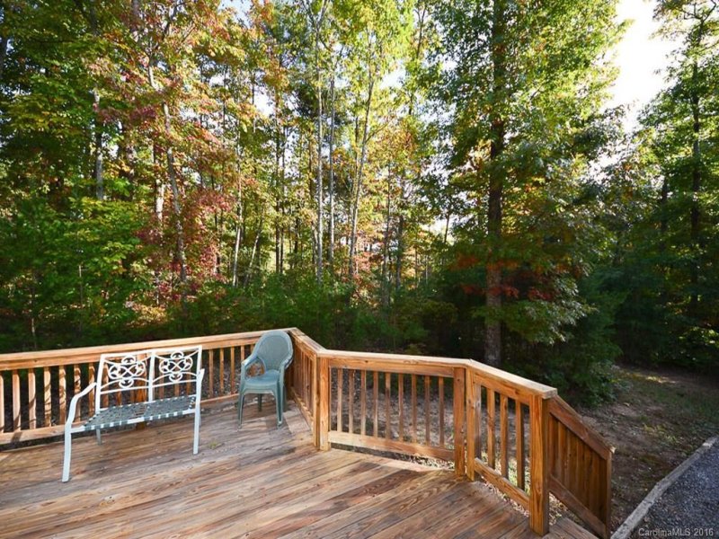 Property image 2 at 13 Eagle Drive, Hendersonville, NC 28792