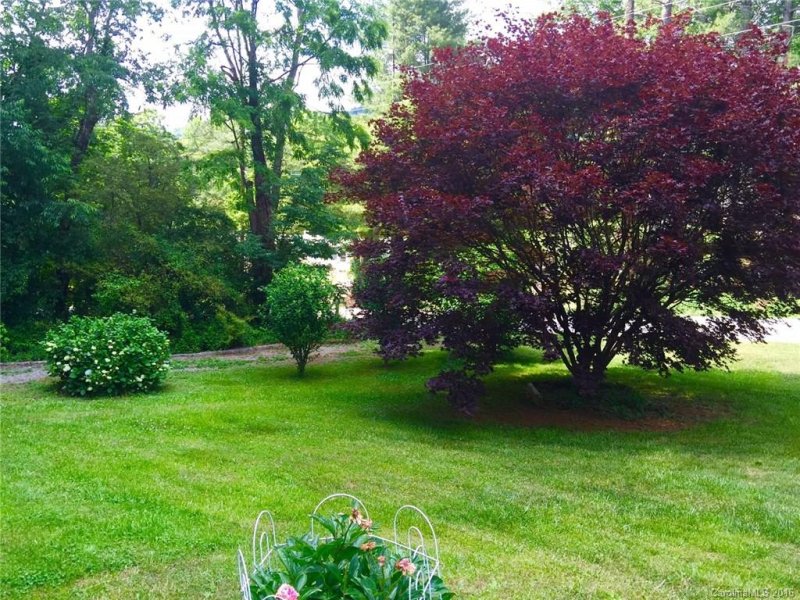 Property image 4 at 36 Mckinney Road, Asheville, NC 28806