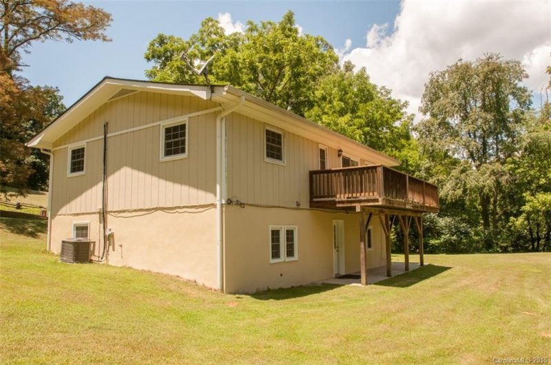 Property image 2 at 257 Echo Drive, Waynesville, NC 28786