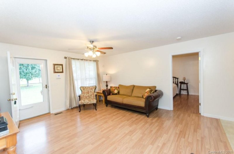 Property image 4 at 1652 Flag Lane, Vale, NC 28168