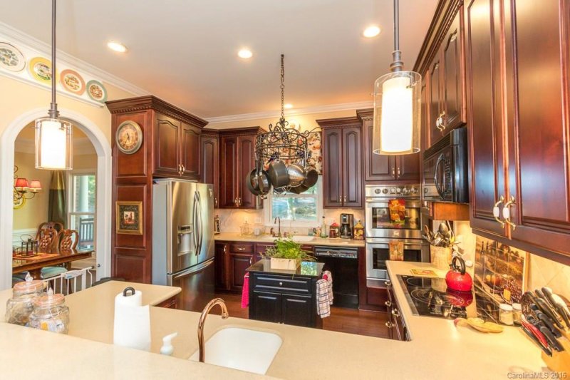 Property image 2 at 2910 Summer Lane, Waxhaw, NC 28173