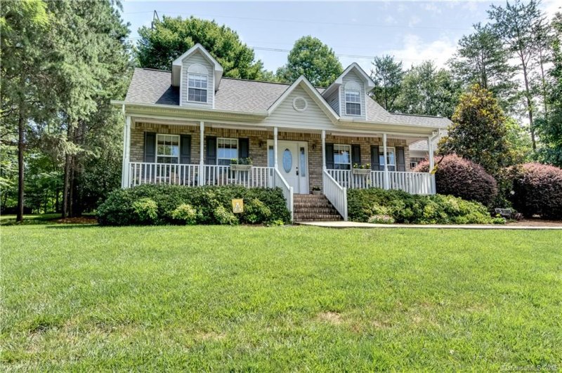 110 High Shoals Lane