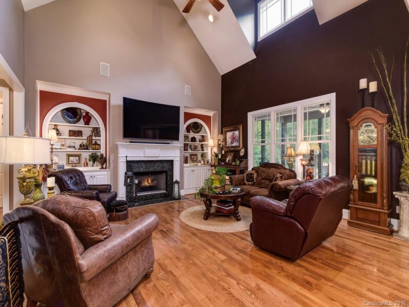 Property image 4 at 76 King Heights Drive, Fletcher, NC 28732