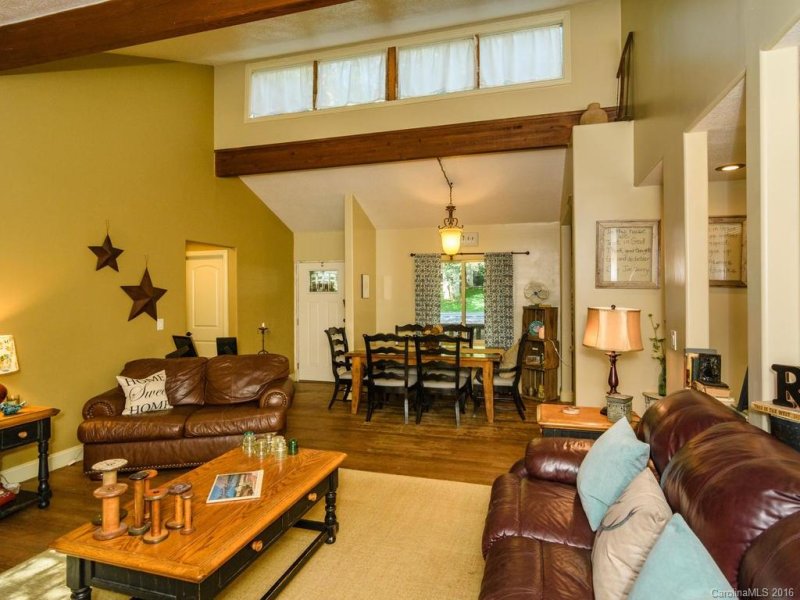 Property image 5 at 39 Wildwood Gardens Road, Fletcher, NC 28732