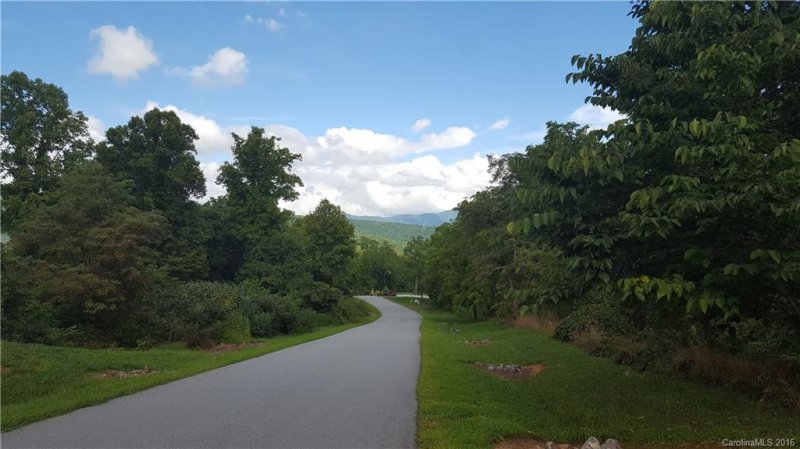 Property image 2 at 37 Longstreet Court, Weaverville, NC 28787