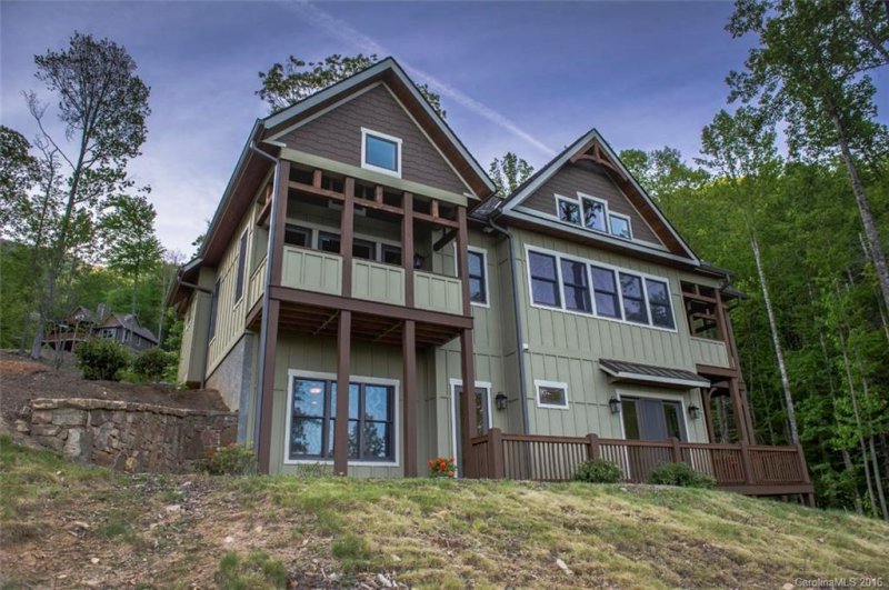 Property image 2 at 28 Cavendish Lane, Waynesville, NC 28786