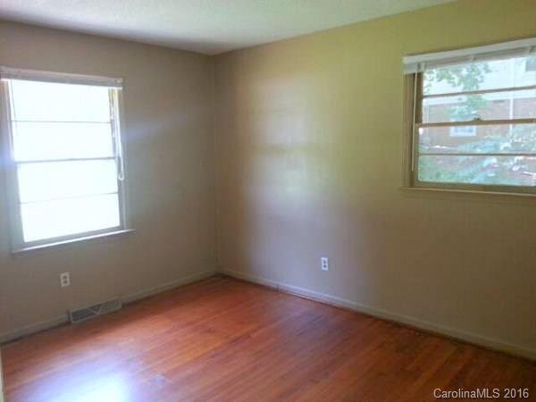 Property image 3 at 1203 Northwoods Drive, Kings Mountain, NC 28086