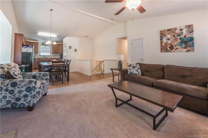 Property image 3 at 391 Lone Tree Lane, Clover, SC 29710