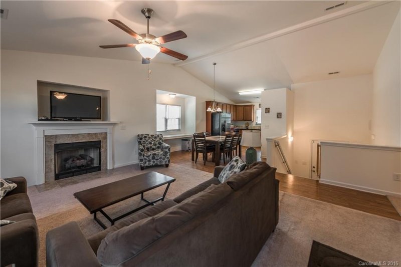 Property image 4 at 391 Lone Tree Lane, Clover, SC 29710