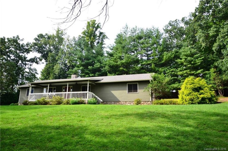 Property image 2 at 175 Twin Lakes Drive, Candler, NC 28715