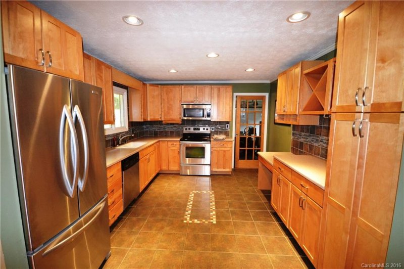 Property image 5 at 175 Twin Lakes Drive, Candler, NC 28715