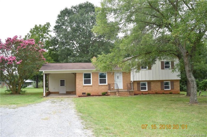 1423 N Post Road