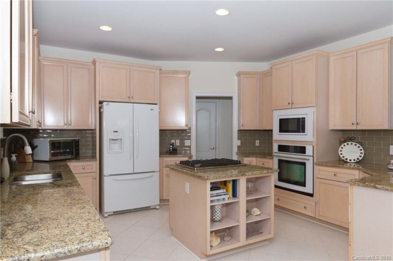 Property image 2 at 3906 Granite Street, Terrell, NC 28682