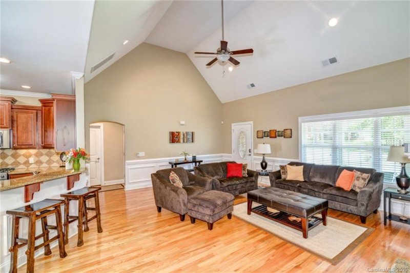 Property image 2 at 9025 Penstemons Drive, Charlotte, NC 28215