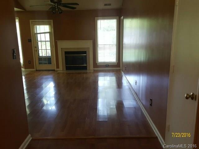 Property image 2 at 12102 Kempshott Court, Charlotte, NC 28273