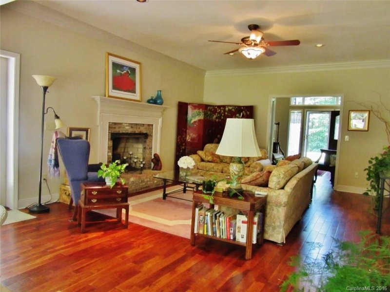 Property image 5 at 27 Mountain Lake Drive, Hendersonville, NC 28739