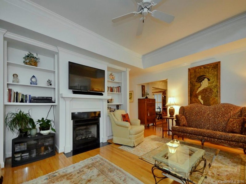 Property image 3 at 16 Creekside Way, Asheville, NC 28804