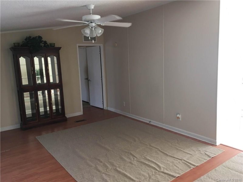 Property image 2 at 714 Sidney Cornwell Drive, Catawba, SC 29704