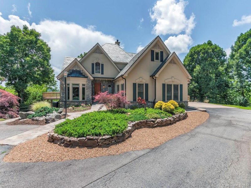 Property image 2 at 144 Black Oak Drive, Asheville, NC 28804