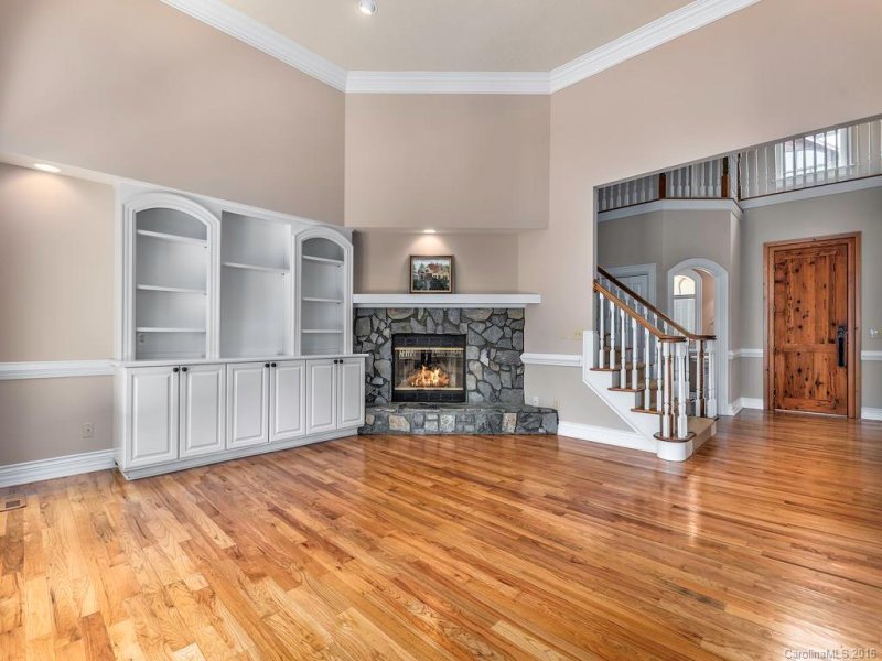 Property image 4 at 144 Black Oak Drive, Asheville, NC 28804