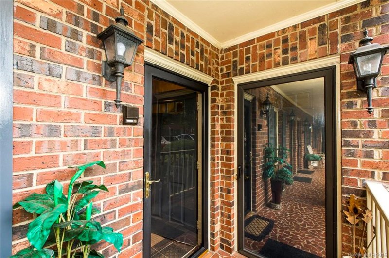 Property image 2 at 801 Cornwallis Avenue, Gastonia, NC 28056