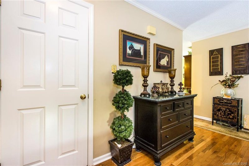 Property image 3 at 801 Cornwallis Avenue, Gastonia, NC 28056