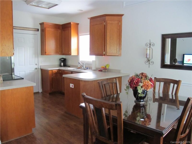 Property image 2 at 3009 Tolbert Court, Lowell, NC 28098