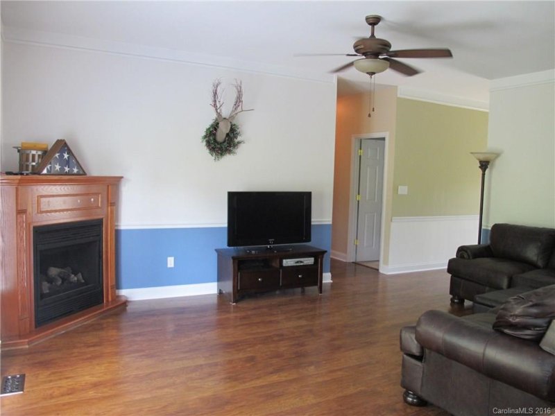 Property image 5 at 3009 Tolbert Court, Lowell, NC 28098