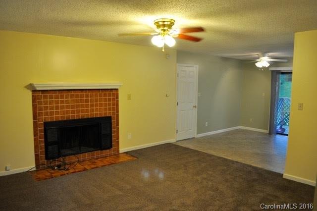 Property image 4 at 118 Wicklow Drive, Asheville, NC 28806