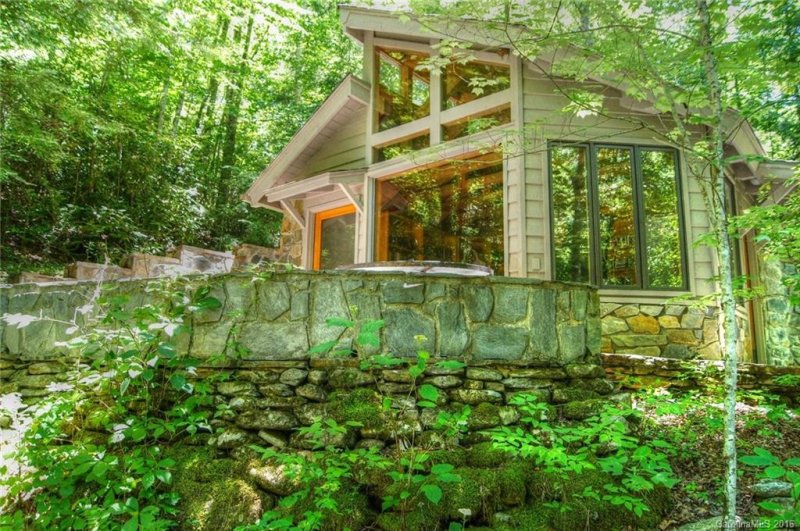 Property image 4 at 6 Woodfen Road, Lake Lure, NC 28746