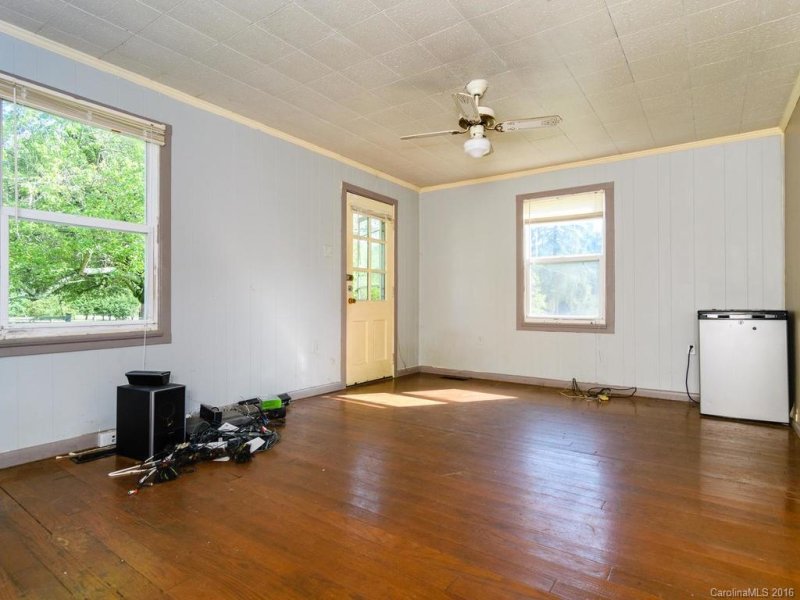 Property image 5 at 712 Center Street, Asheville, NC 28803