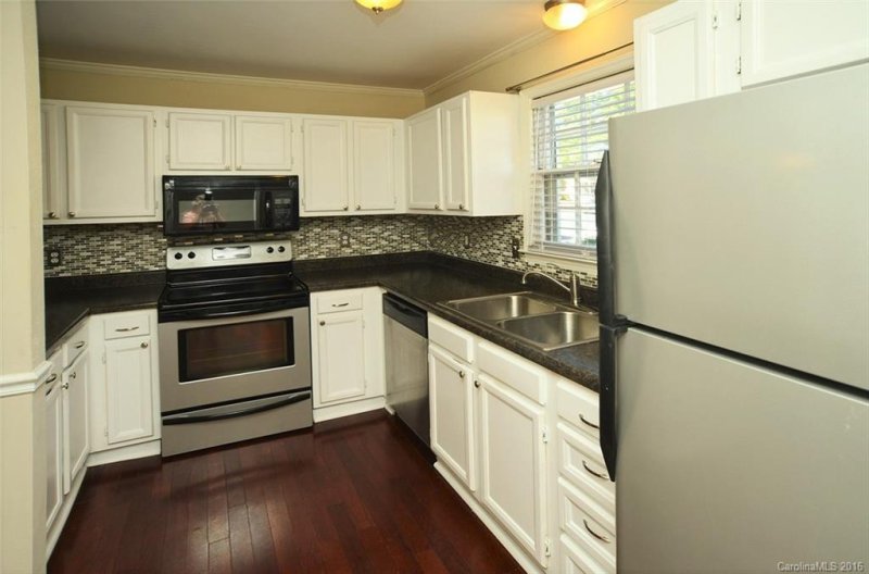 Property image 3 at 10817 Winterbourne Court, Charlotte, NC 28277