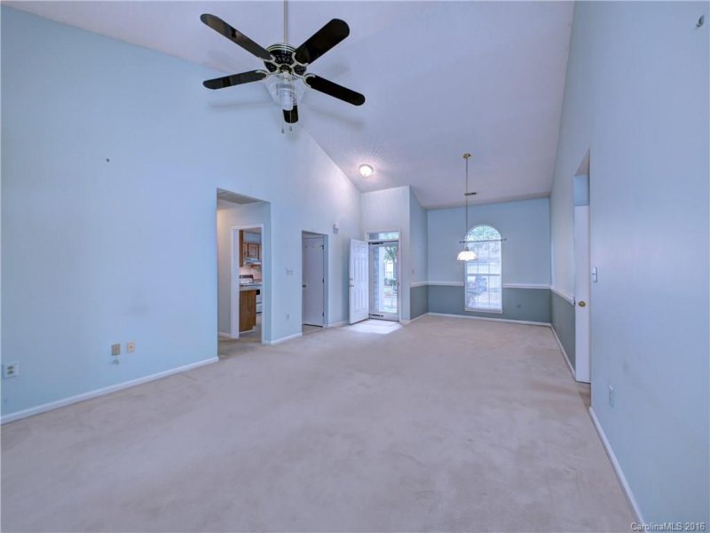 Property image 4 at 5709 Ebley Lane, Charlotte, NC 28227