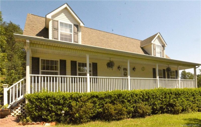 165 Valley Springs Drive