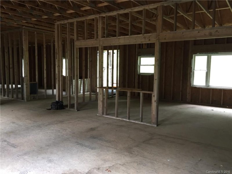 Property image 4 at 124 Wildwood Way, Lake Toxaway, NC 28747