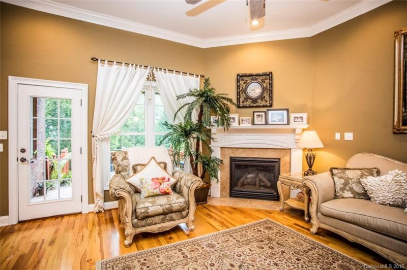 Property image 5 at 1057 Fox Chase Drive, Newton, NC 28658