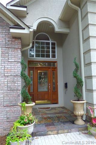 Property image 2 at 746 8th Street Drive, Hickory, NC 28601