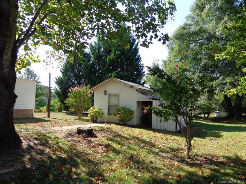 Property image 3 at 331 S Shiloh Road, York, SC 29745