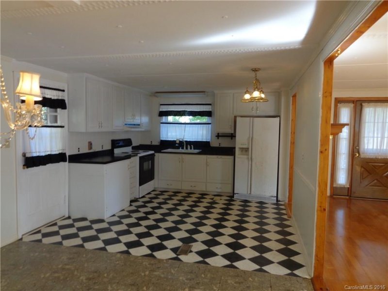 Property image 4 at 331 S Shiloh Road, York, SC 29745