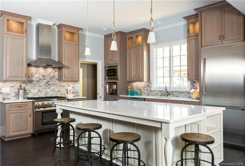 2612 Horn Point Court