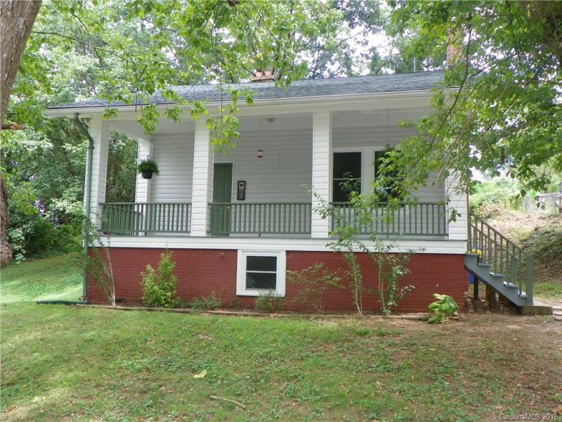 Property image 3 at 22 Sayles Road, Asheville, NC 28803