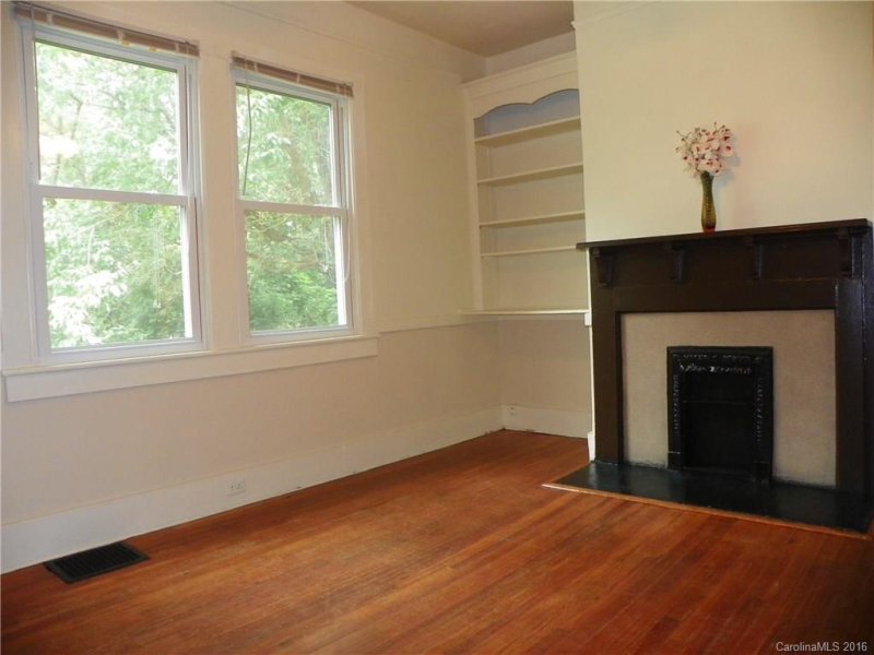 Property image 5 at 22 Sayles Road, Asheville, NC 28803