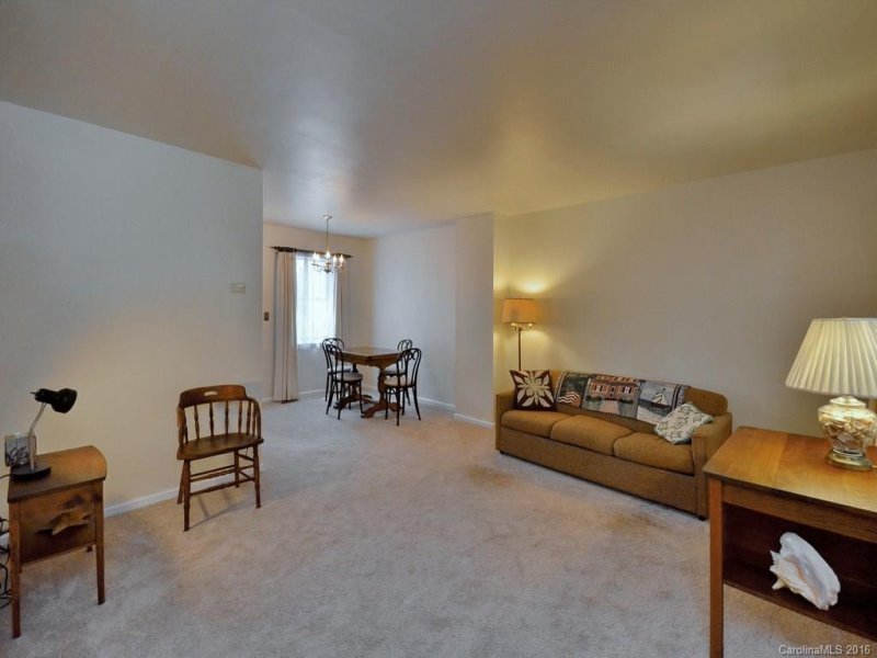 Property image 3 at 615 Biltmore Avenue, Asheville, NC 28803