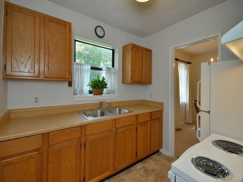 Property image 5 at 615 Biltmore Avenue, Asheville, NC 28803