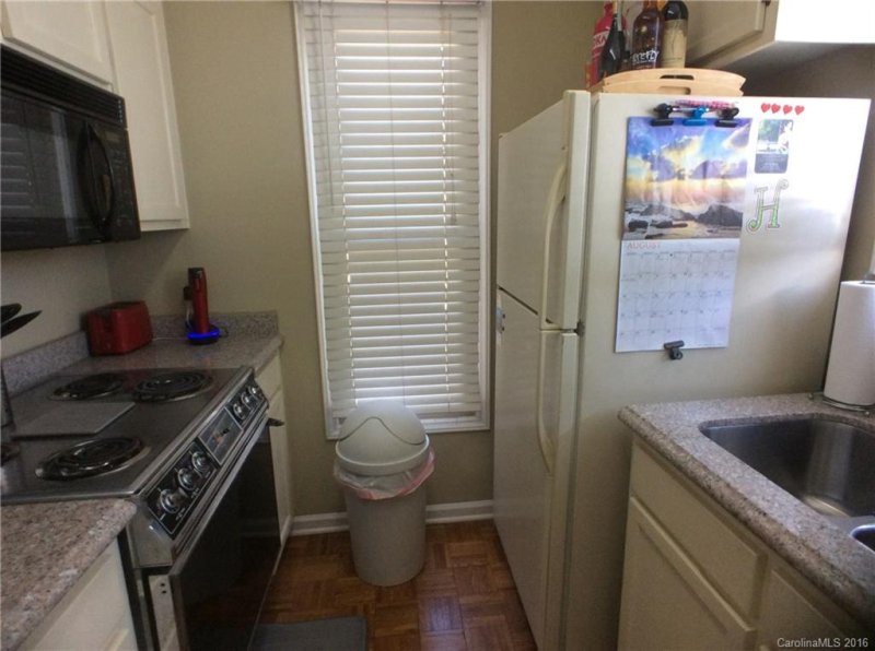 Property image 4 at 1109 E Morehead Street, Charlotte, NC 28204